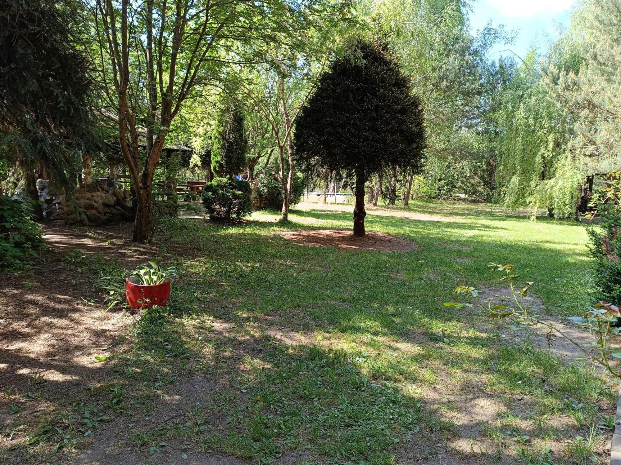 Gospodarstwo Agroturystyczne Na Mazurach Jerutki Habitación foto